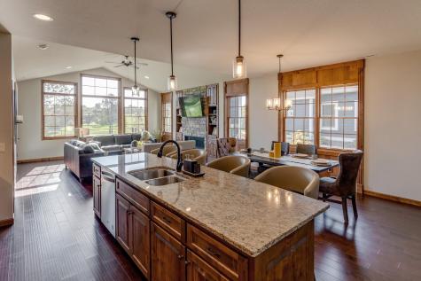 7866 Chickasaw Circle Breezy Point MN 56472