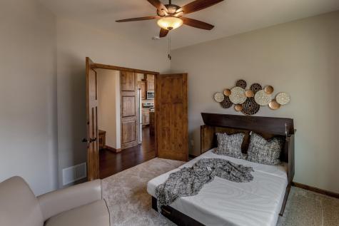 7866 Chickasaw Circle Breezy Point MN 56472