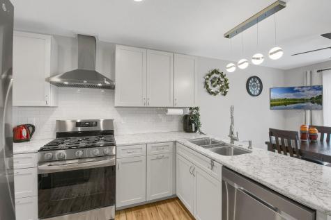 1431 Sumter Avenue N Golden Valley MN 55427