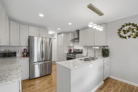 1431 Sumter Avenue N Golden Valley MN 55427