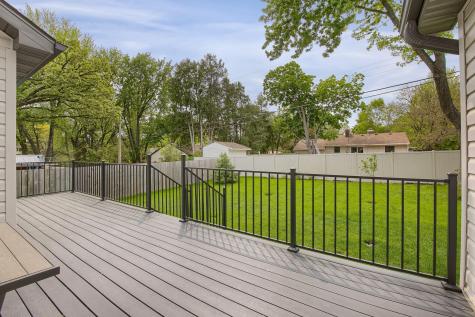 1431 Sumter Avenue N Golden Valley MN 55427