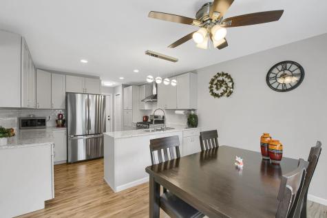 1431 Sumter Avenue N Golden Valley MN 55427
