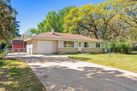 1328 66th Avenue NE Fridley MN 55432