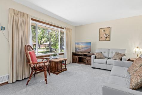 1328 66th Avenue NE Fridley MN 55432