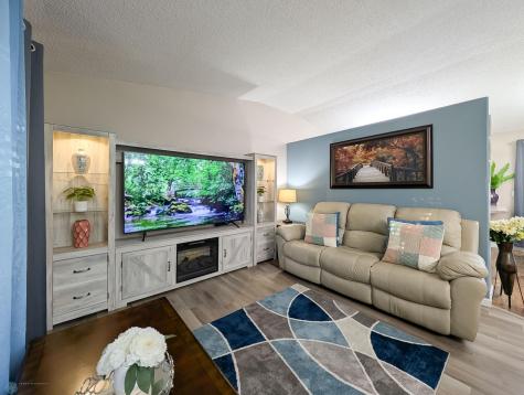 3517 12th Street S Moorhead MN 56560