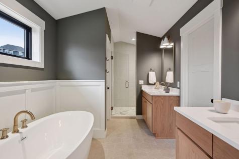 4649 Wolfberry Curve Minnetrista MN 55331