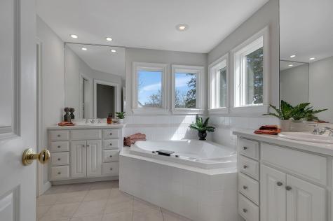 4701 NE River Road Sauk Rapids MN 56379