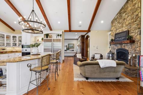 36738 Oriole Avenue Lindstrom MN 55045