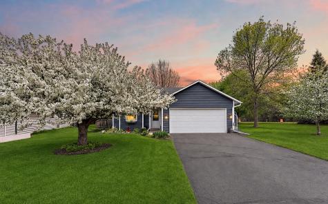 17492 Ixonia Path Lakeville MN 55044