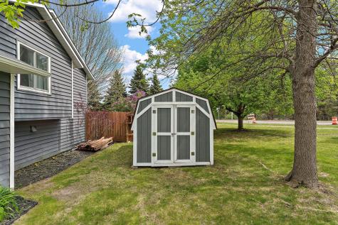 17492 Ixonia Path Lakeville MN 55044