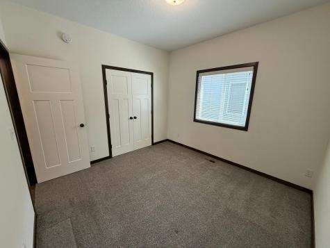 801 Golden Way NW Isanti MN 55040