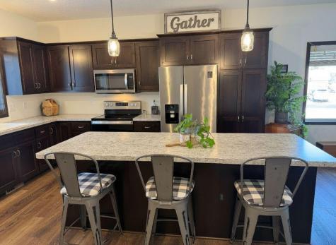 801 Golden Way NW Isanti MN 55040