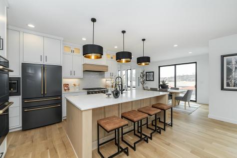 4921 8th Street SW Rochester MN 55902