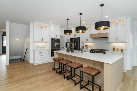 4921 8th Street SW Rochester MN 55902