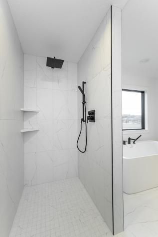 4921 8th Street SW Rochester MN 55902