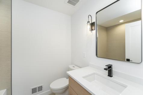 4921 8th Street SW Rochester MN 55902