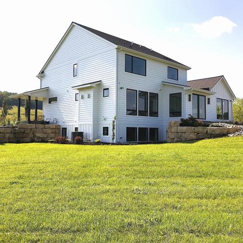 4921 8th Street SW Rochester MN 55902