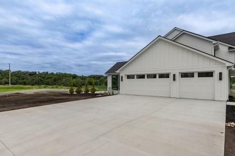 4921 8th Street SW Rochester MN 55902