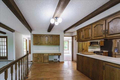 1473 Lake Park Circle Eagan MN 55122