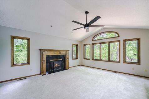 1473 Lake Park Circle Eagan MN 55122
