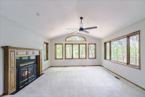 1473 Lake Park Circle Eagan MN 55122