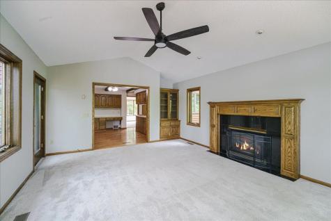 1473 Lake Park Circle Eagan MN 55122