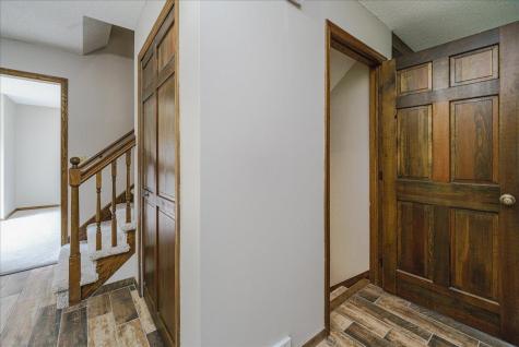 1473 Lake Park Circle Eagan MN 55122