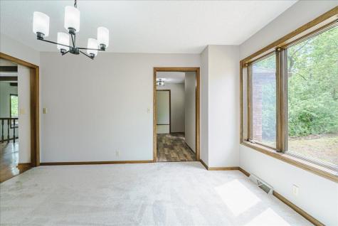 1473 Lake Park Circle Eagan MN 55122