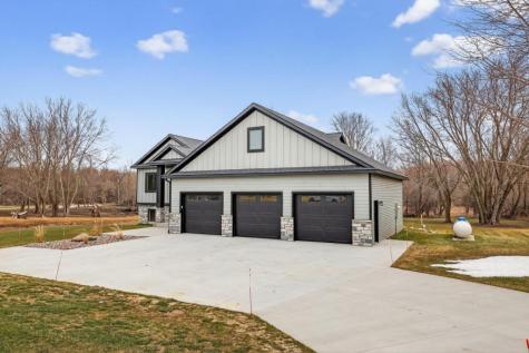 1218 Highway Street N Dodge Center MN 55927