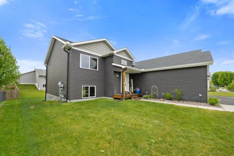 1335 Waters Way Watertown MN 55388