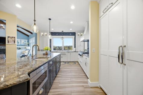 310 48th Avenue SW Moorhead MN 56560