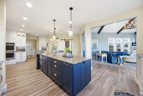 310 48th Avenue SW Moorhead MN 56560