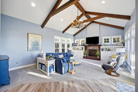 310 48th Avenue SW Moorhead MN 56560