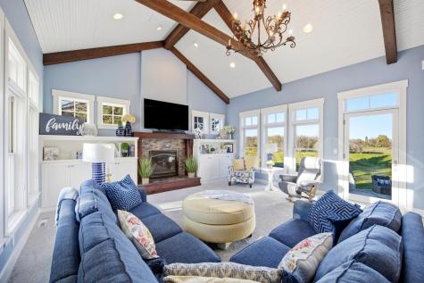 310 48th Avenue SW Moorhead MN 56560