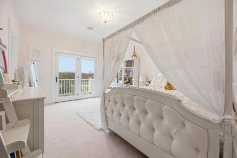 310 48th Avenue SW Moorhead MN 56560