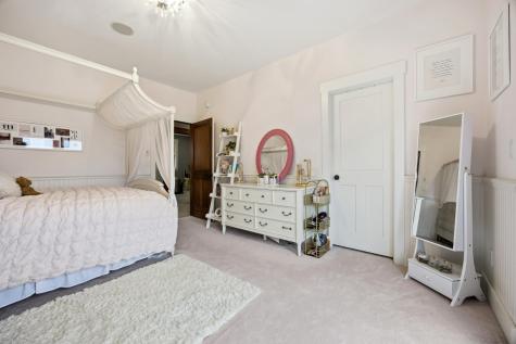 310 48th Avenue SW Moorhead MN 56560