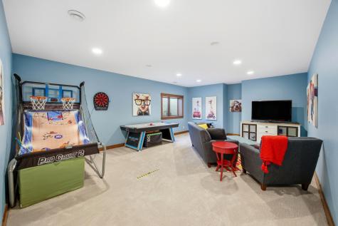 310 48th Avenue SW Moorhead MN 56560