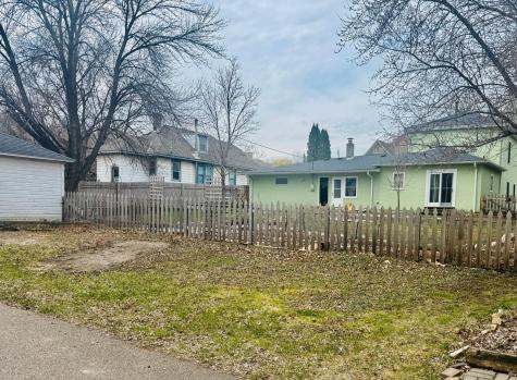113 4th Street E Carver MN 55315