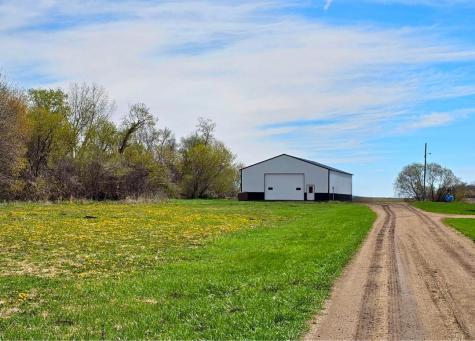 16404 440th Avenue Morris MN 56267