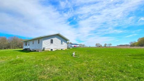 16404 440th Avenue Morris MN 56267