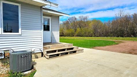 16404 440th Avenue Morris MN 56267