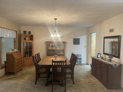 207 E Hollett Street Tracy MN 56175