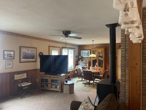 207 E Hollett Street Tracy MN 56175