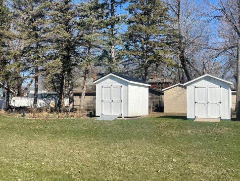 207 E Hollett Street Tracy MN 56175