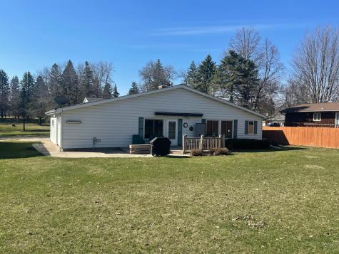 207 E Hollett Street Tracy MN 56175