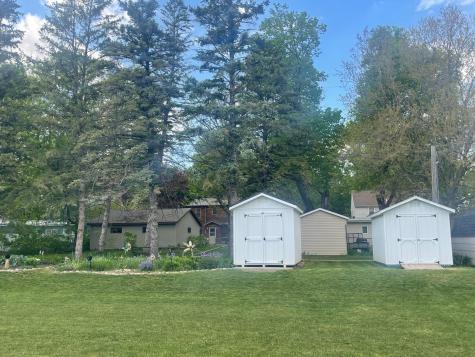 207 E Hollett Street Tracy MN 56175