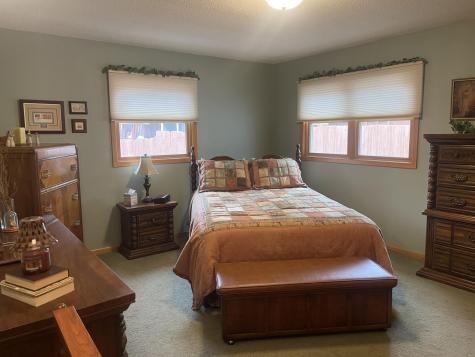 207 E Hollett Street Tracy MN 56175