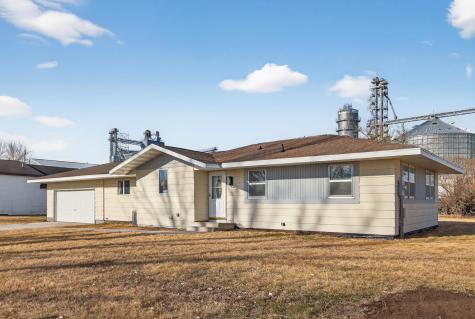 213 1st Street E Hunter ND 58048