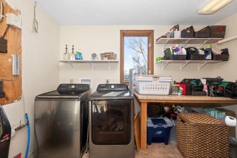 213 1st Street E Hunter ND 58048