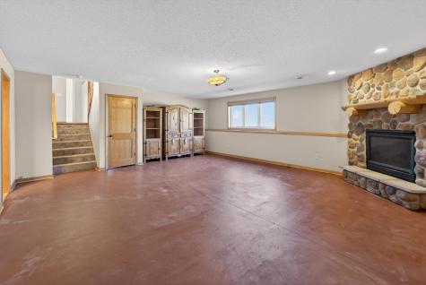 101 Carriage Hill Drive E Hinckley MN 55037